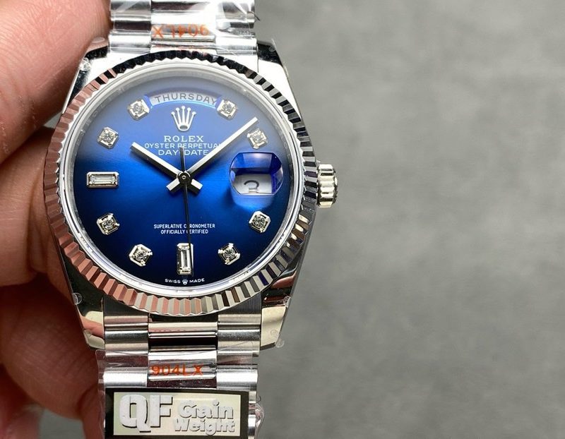 Rolex Day-Date 36 White Gold Blue Dial 1:1 Replica – 36mm President