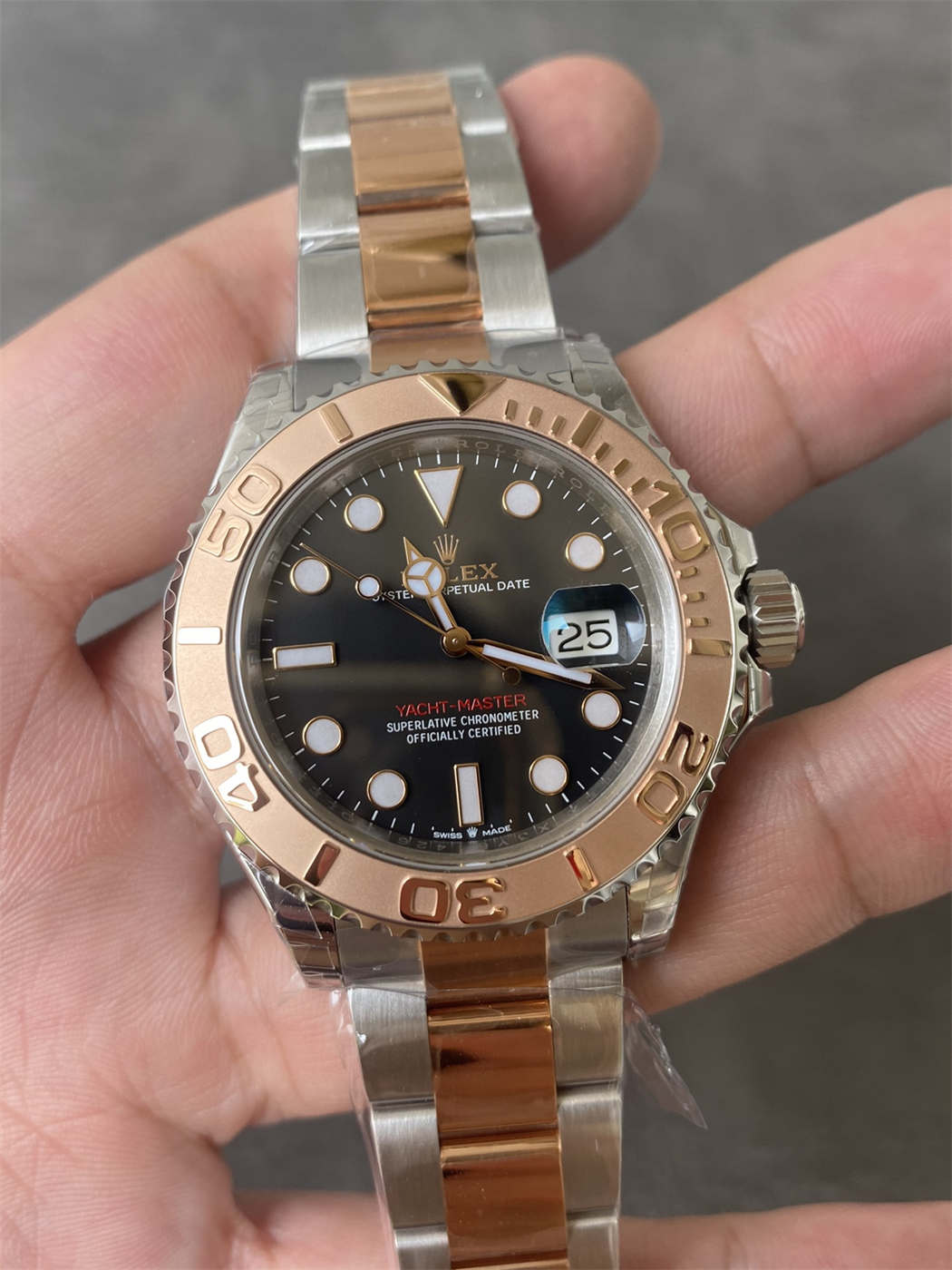 wc_upload_0001-292-1.jpg VS Factory Yacht-Master 40 126621 Two-Tone Black Dial Replica (VS3235) - Image 1