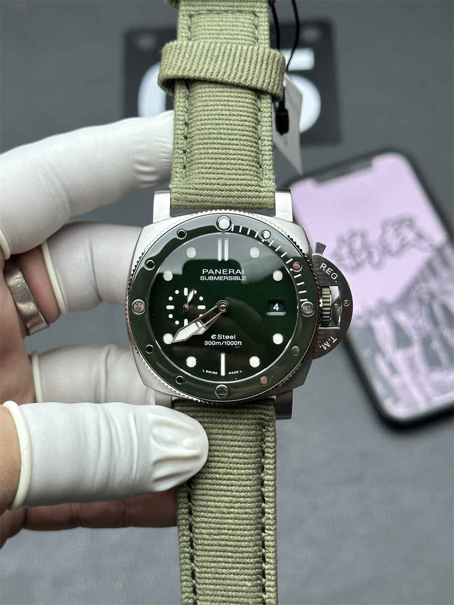 wc_upload_0001-336-1.jpg VSF Panerai PAM1287 44mm Submersible eSteel Super Clone Green Dial P.900 - Image 1