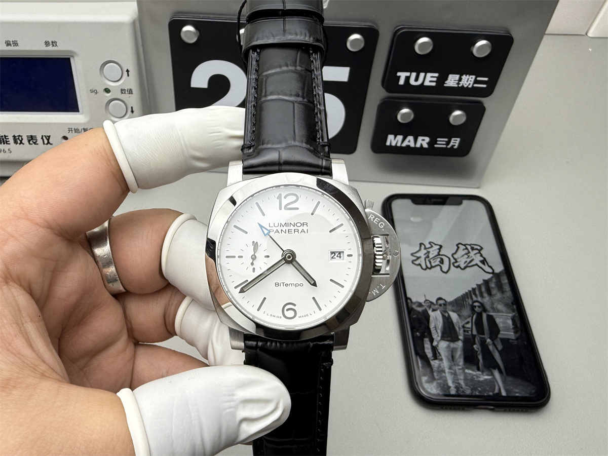 wc_upload_0001-339-1.jpg Panerai PAM1367 40mm Luminor BiTempo GMT Super Clone P.900 - Image 1