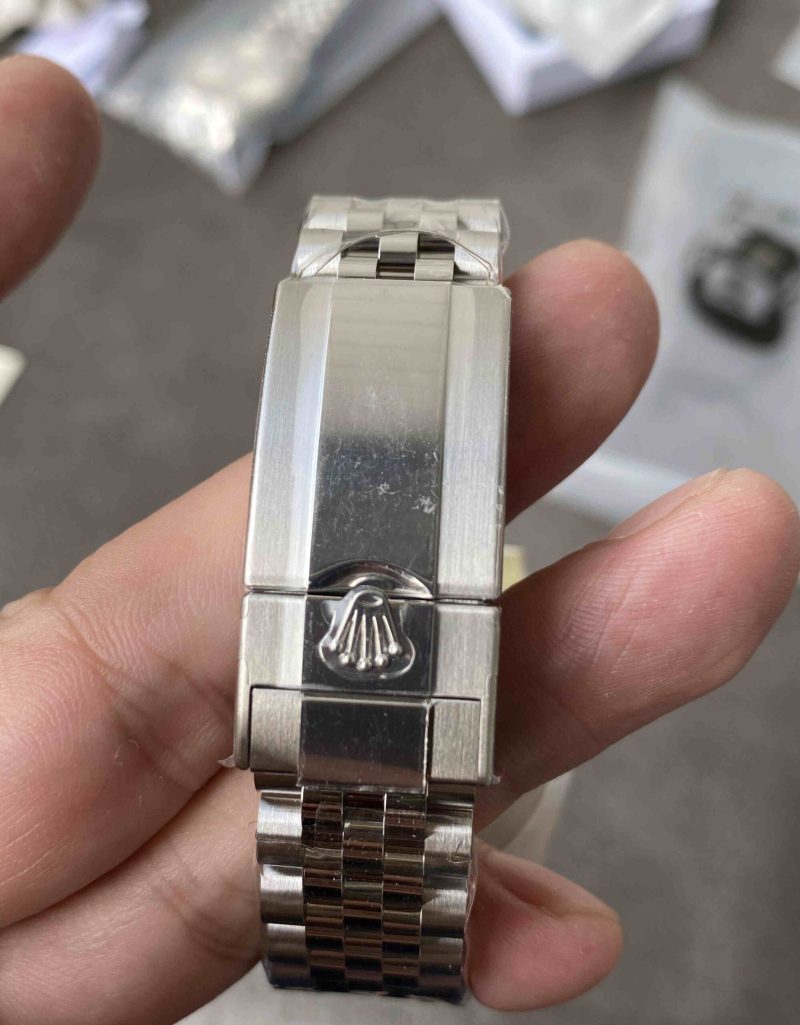 Clean Factory GMT Master II 3285 Super Clone – Dandong 3285, 70hr PR GMT-Master II 3285 - Image 2