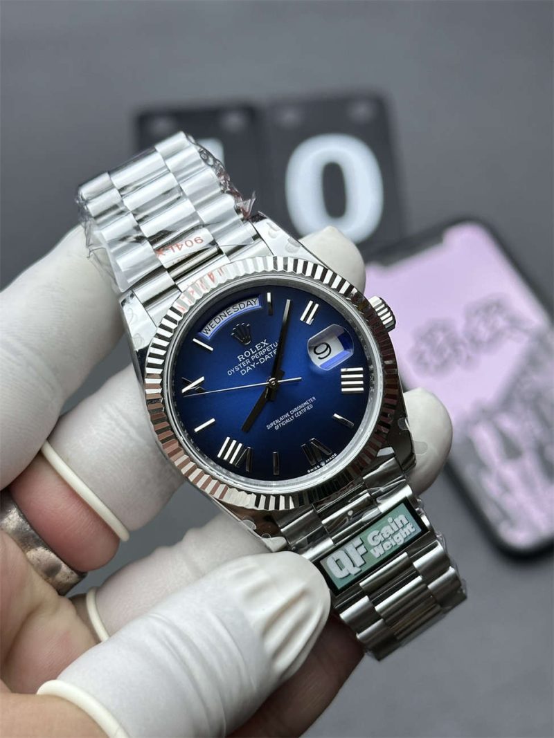 Rolex Day-Date 36 White Gold Blue Ombré 1:1 Replica – 158g Tungsten Day-Date 36 128239-0063 - Image 2