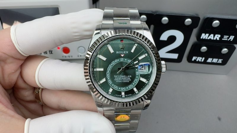 ZF Factory Rolex Sky-Dweller m336934-0002 Green Dial Replica 42mm Jubilee GMT - Image 2