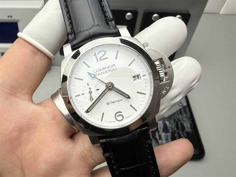 Panerai PAM1367 40mm Luminor BiTempo GMT Super Clone P.900 - Image 2