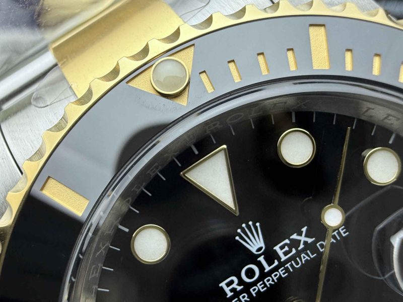 Clean Factory Rolex Submariner 116613LN Two-Tone Black Dial Replica - Image 3