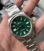 VS Factory Rolex Oyster Perpetual 41 Green Dial 134300-0004 Replica - Image 3