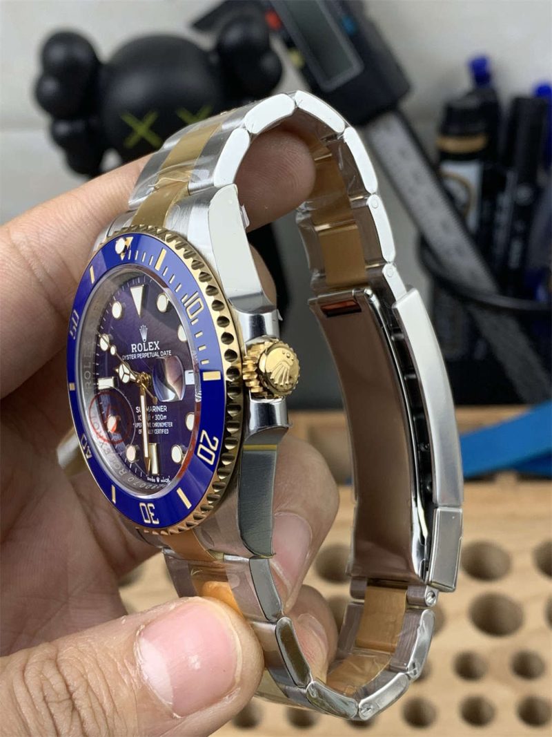 VS Factory Rolex Submariner 41mm Blue Two-Tone Replica V2 – 126613LB Dandong 3235 Submariner 126613LB - Image 3