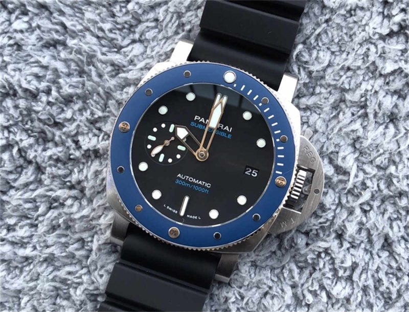 VSF PAM1209 – 42mm Panerai Submersible Small Blue Replica Ceramic Bezel - Image 3