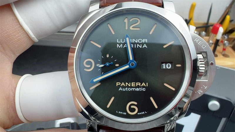 VSF Panerai PAM1116 44mm Luminor Marina Dark Green Dial Replica - Image 3