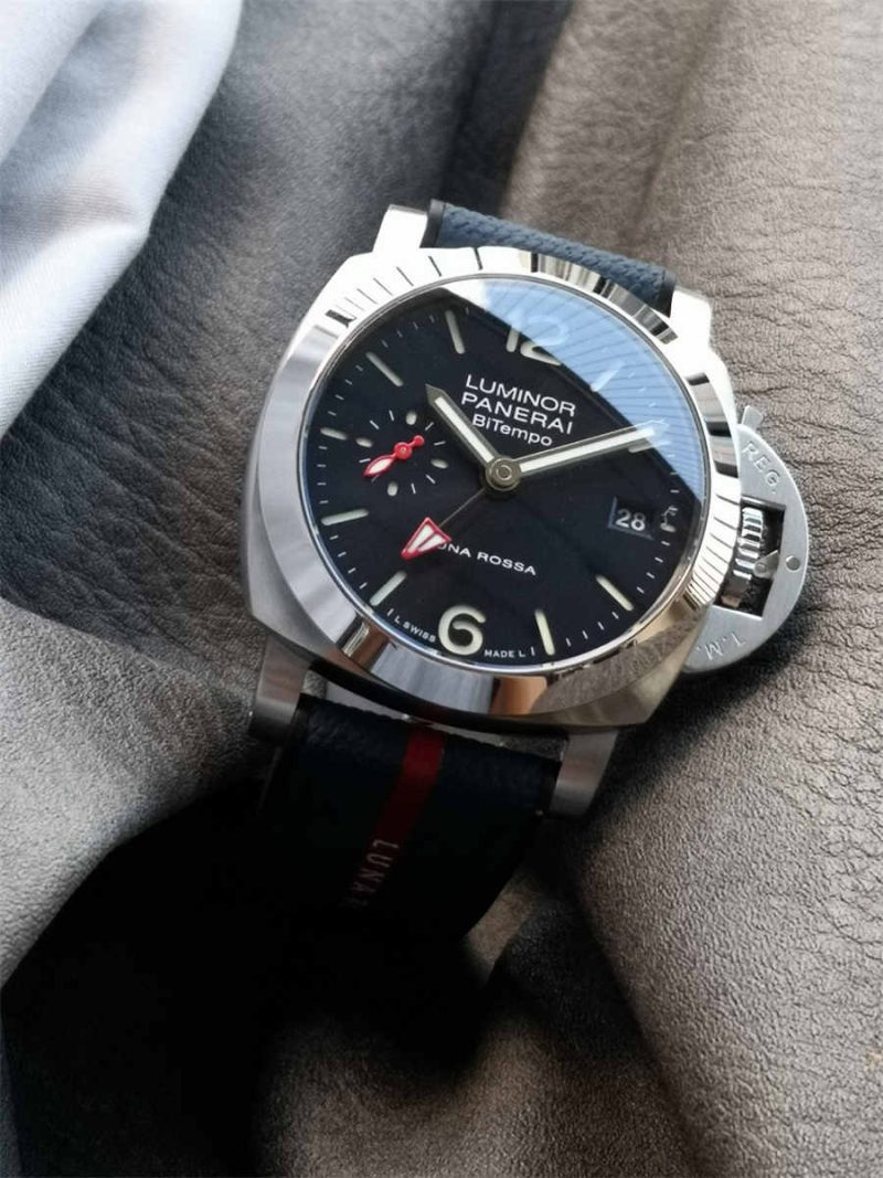 VS Factory Panerai PAM01404 Luminor Quaranta Luna Rossa GMT 40mm - Image 3