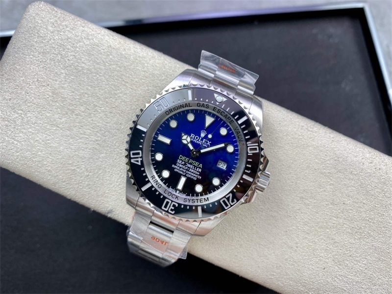 Blue Sea-Dweller 126600 Replica – Premium Gradient Blue Dial Diver 1:1 Super Clone - Image 3