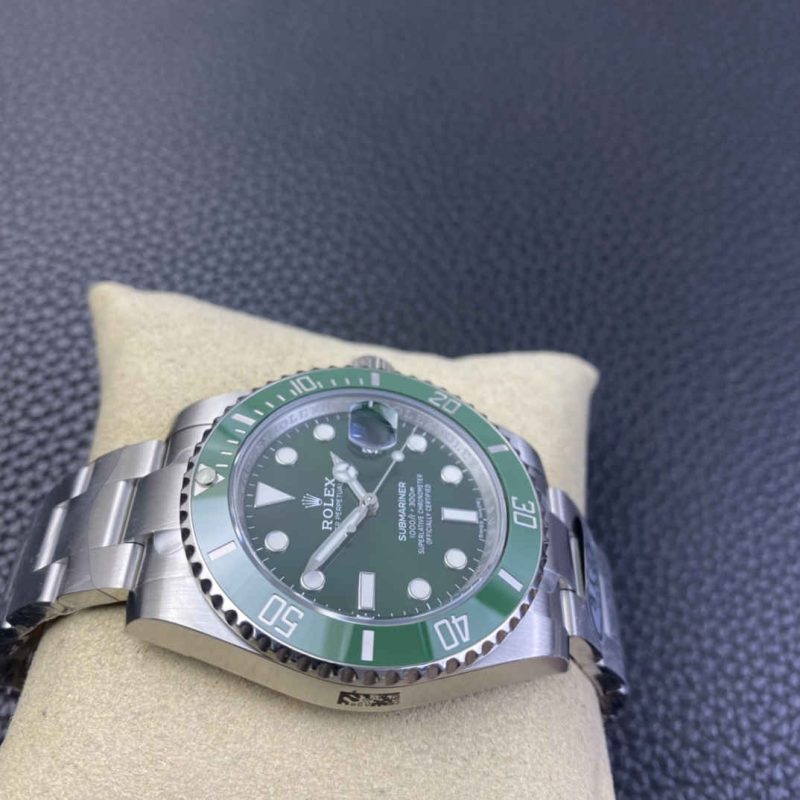Submariner 116610LN Replica – 40mm Green Ceramic 1:1 Homage Watch - Image 3