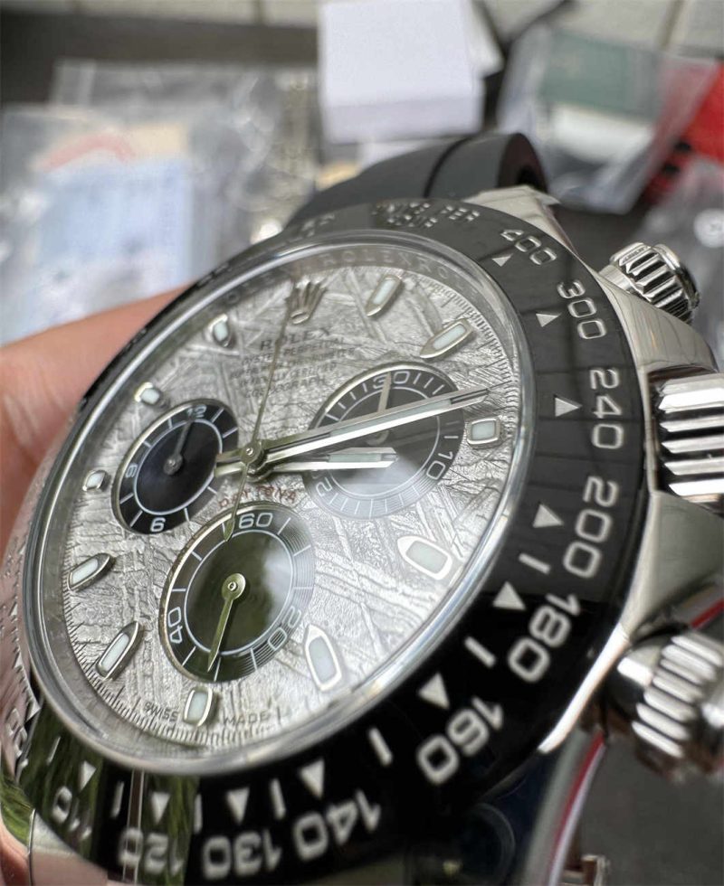 Clean Factory Daytona 116500LN Meteorite Dial Replica (Grey Oysterflex RB Style) - Image 4