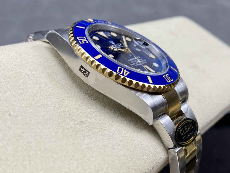 Clean Factory Rolex Submariner 126613LB – 41mm Two-Tone Blue Replica - Image 4