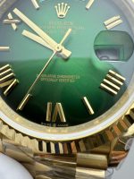 Rolex Day Date Green 40mm Full-Weight Replica – Rose Gold President Bracelet - Image 4