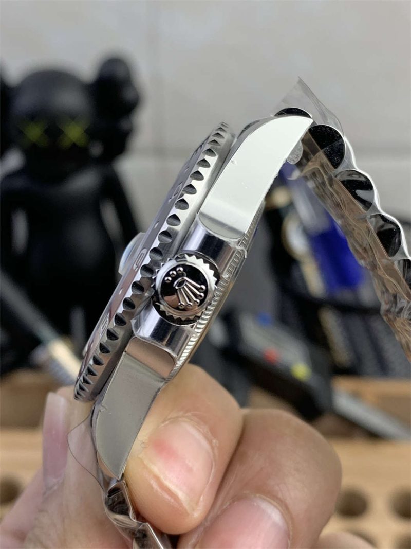 VS Factory Rolex GMT-Master II 126710BLRO Pepsi V3 1:1 Replica - Image 4