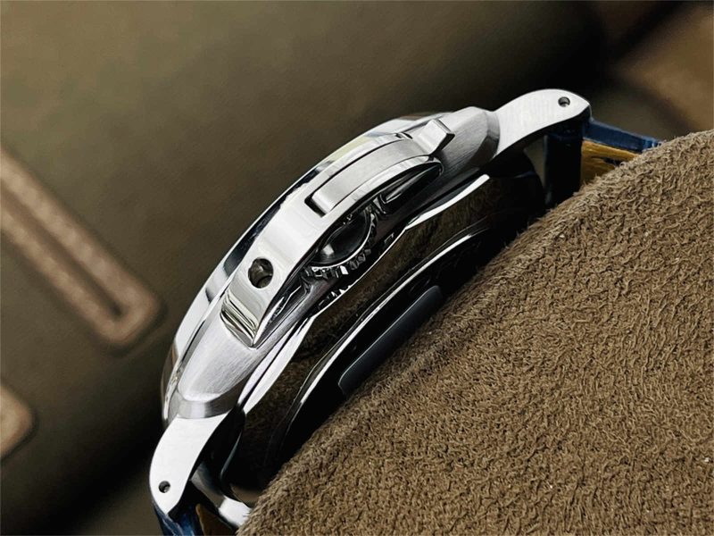 VSF Panerai PAM927 Titanium Luminor Due 42mm 1:1 Replica w/ P.900 - Image 4