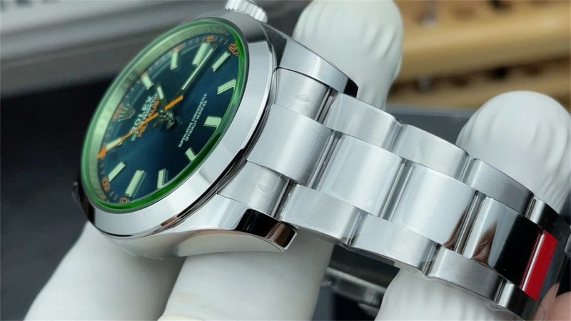 VS Factory Rolex Milgauss 116400GV Z-Blue Real Green Sapphire - Image 5