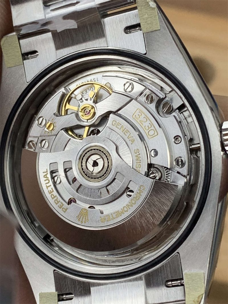 VSF Oyster Perpetual 41 Khaki Dial 1:1 Replica – Rolex 134300 - Image 5