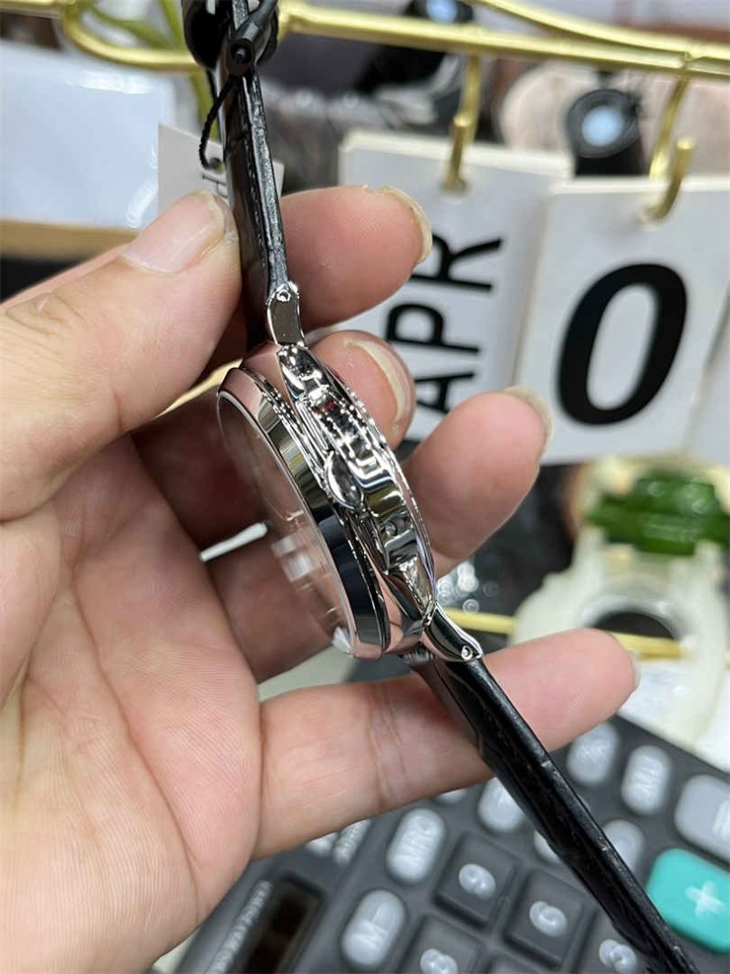 VS Factory PAM1249 Premium 42mm Luminor Replica Watch P.900 Movement - Image 5