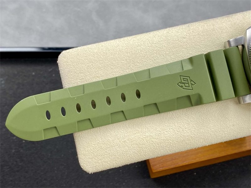VS Factory Panerai Submersible PAM1226 QuarantaQuattro Replica (White Dial) - Image 5
