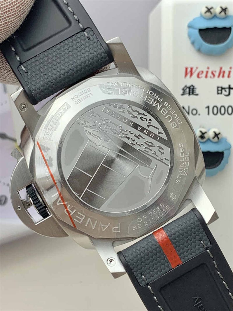 Panerai PAM1681 Submersible 44mm Luna Rossa 1:1 Replica – VSF P.900 - Image 5