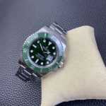 Submariner 116610LN Replica – 40mm Green Ceramic 1:1 Homage Watch - Image 5