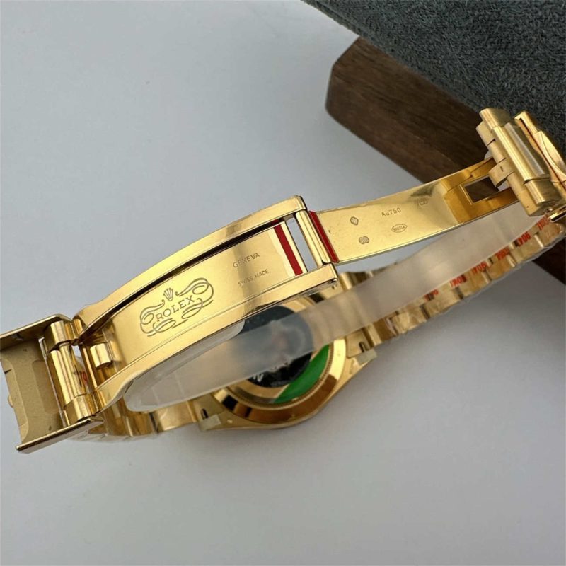 Clean Factory Rolex Daytona 116508 Replica - Yellow Gold Black Dial (Dandong 4130) - Image 6