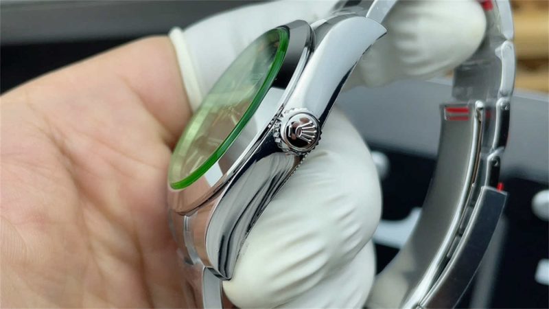 VS Factory Rolex Milgauss 116400GV Z-Blue Real Green Sapphire - Image 6