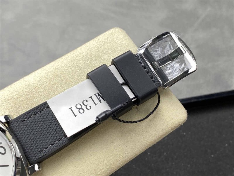 Panerai PAM1381 Luminor Due Luna Rossa 42mm 1:1 Replica - Image 6