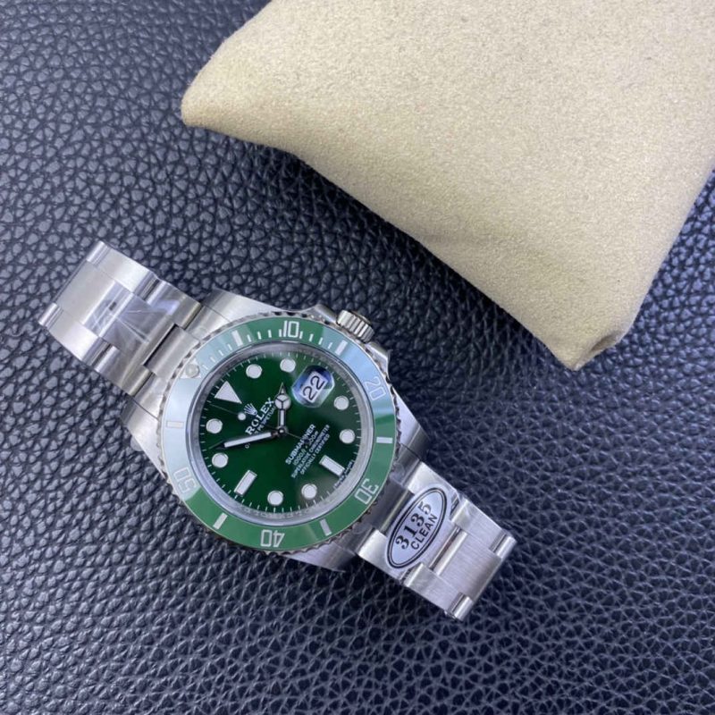 Submariner 116610LN Replica – 40mm Green Ceramic 1:1 Homage Watch - Image 6