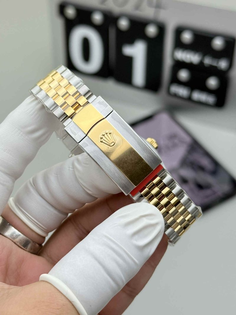 Clean Factory Datejust 36 126233 Two-Tone Replica Watch - Image 6