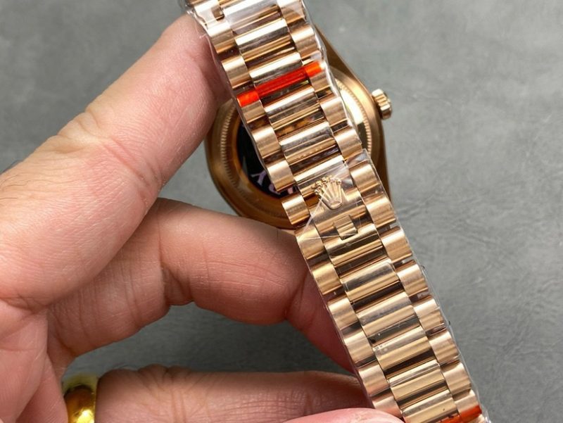 QF Factory Day-Date 36 Rolex Replica – 36mm Full-Weight Dress Watch - Image 7