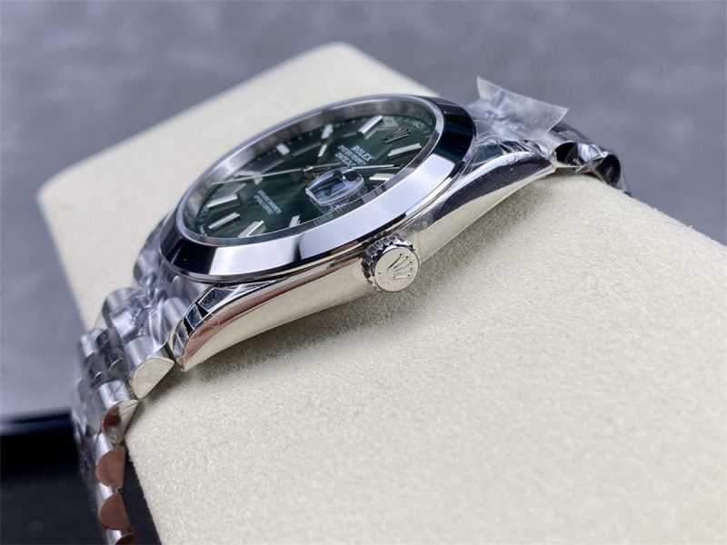 VS Factory Green Datejust 41 m126300-0019 Replica – Mint Green Dial Super Clone - Image 7