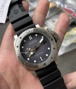 VSF Panerai PAM1323 44mm Submersible 1:1 Replica – P.9000 Automatic - Image 7