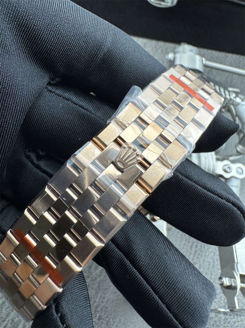 3B Factory Rolex 127385TBR 0003 Replica – Rose Gold Diamond Bezel Honeycomb Dial - Image 7