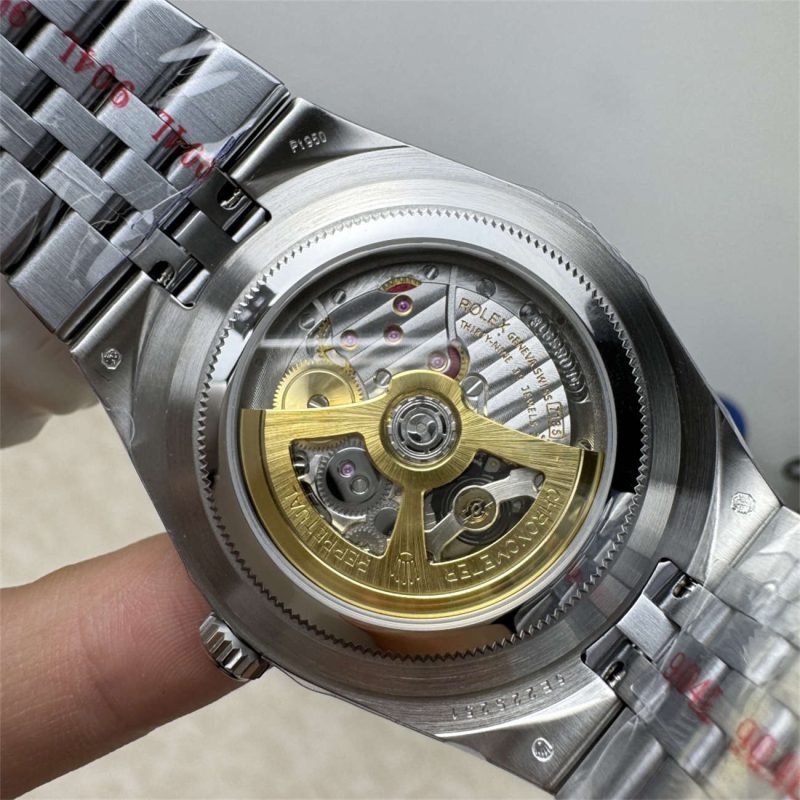 Rolex Land-Dweller M127334-0001 Replica – 3B Factory 2025 40mm Integrated Oystersteel - Image 8