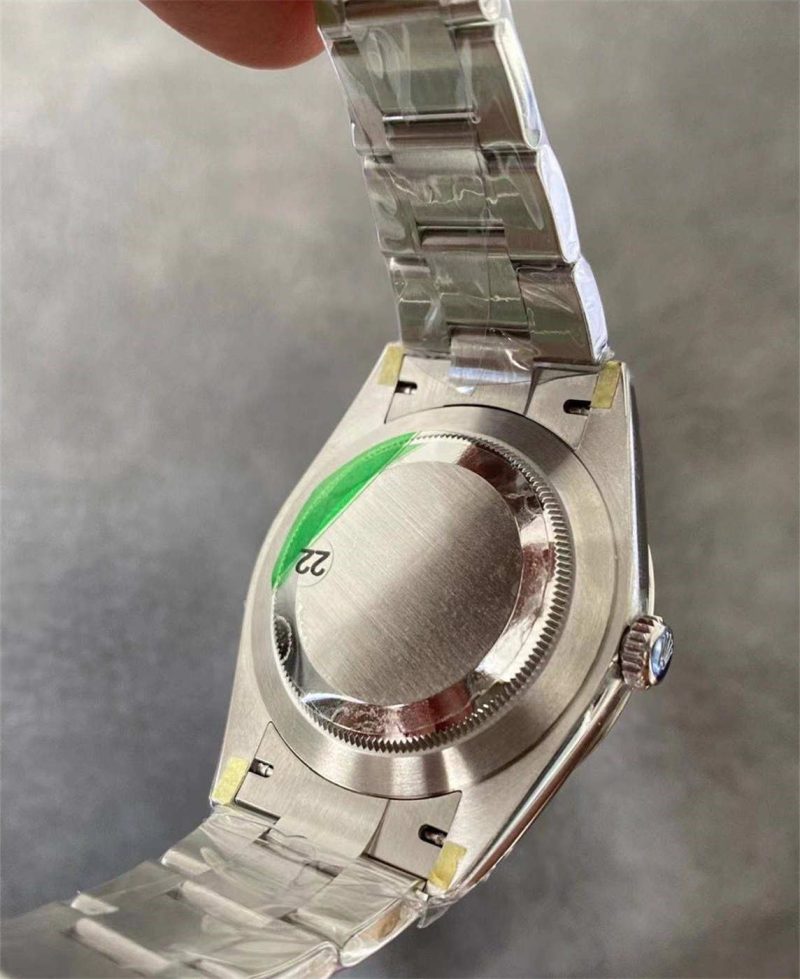 VS Factory Rolex Oyster Perpetual 41 Silver Dial Replica M124300-0001 - Image 8