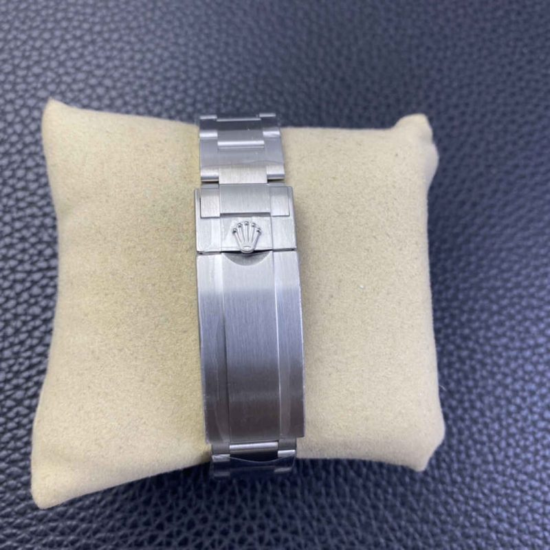 Submariner 116610LN Replica – 40mm Green Ceramic 1:1 Homage Watch - Image 8