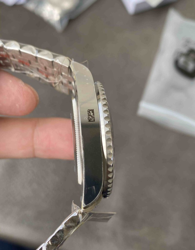 Clean Factory GMT Master II 3285 Super Clone – Dandong 3285, 70hr PR GMT-Master II 3285 - Image 8