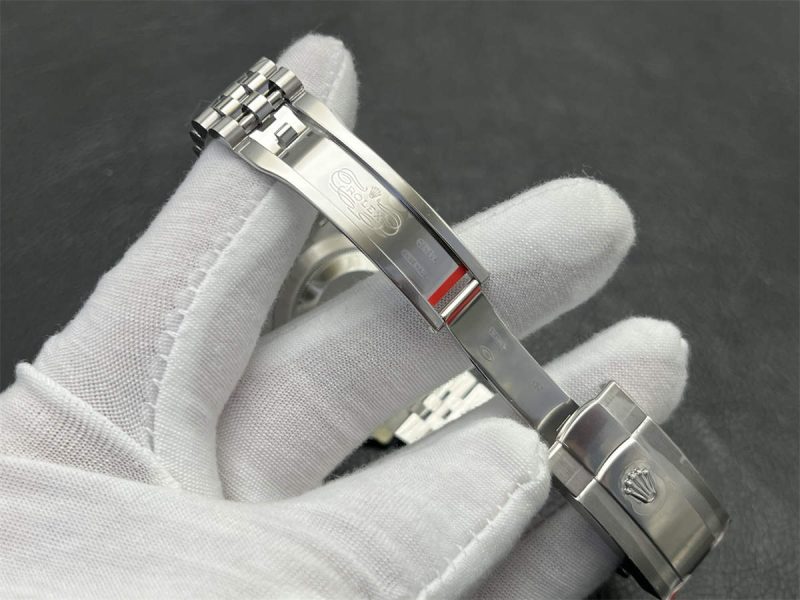 Silver Datejust 41 Replica – Premium 41mm VS Factory Jubilee Silver Dial Rolex Clone - Image 9