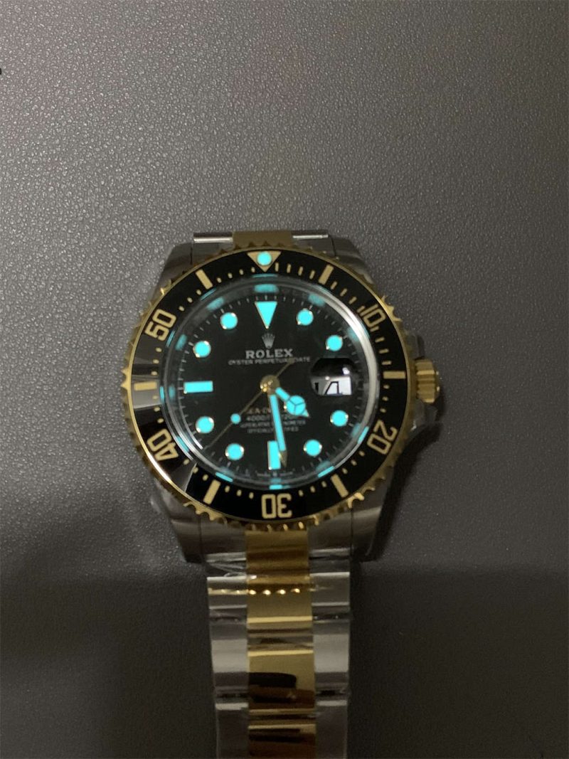 VS Factory Rolex Sea-Dweller 126603 Two Tone 43mm Replica - Image 9
