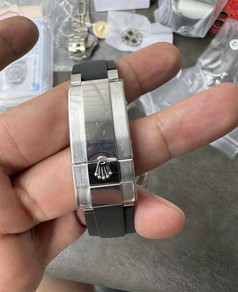 Clean Factory Daytona 116500LN Meteorite Dial Replica (Grey Oysterflex RB Style) - Image 9