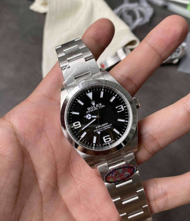 Clean Factory 214270 – 39mm Explorer I Black Dial Replica - Image 12