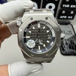 Audemars Piguet Royal Oak Offshore Diver 15720ST 42mm 1:1 Replica Watch