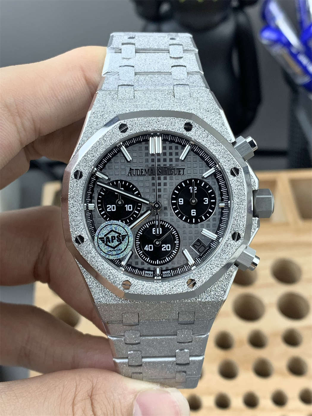 wc_upload_0001-115-1.jpg Audemars Piguet Royal Oak 26240BC.GG.1324BC.02 Frosted Grey 41mm 1:1 Replica by APS Factory Royal Oak Selfwinding Chronograph 26240BC.GG.1324BC.02 - Image 1