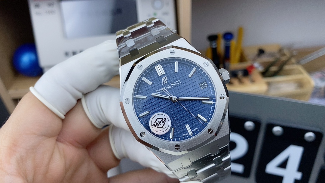 wc_upload_0001-134-1.jpg Audemars Piguet Royal Oak 15500ST.OO.1220ST.01 Blue – Premium APS 1:1 Replica Watch - Image 1