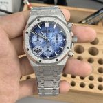Royal Oak 26240BC.GG.1324BC.01 Blue Dial Frosted Gold Chronograph Replica