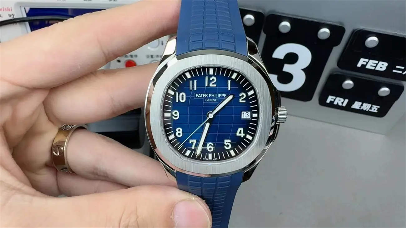 wc_upload_0001-175-1.jpg Patek Philippe Aquanaut 5168G Replica – Blue Dial 1:1 Homage Watch - Image 1