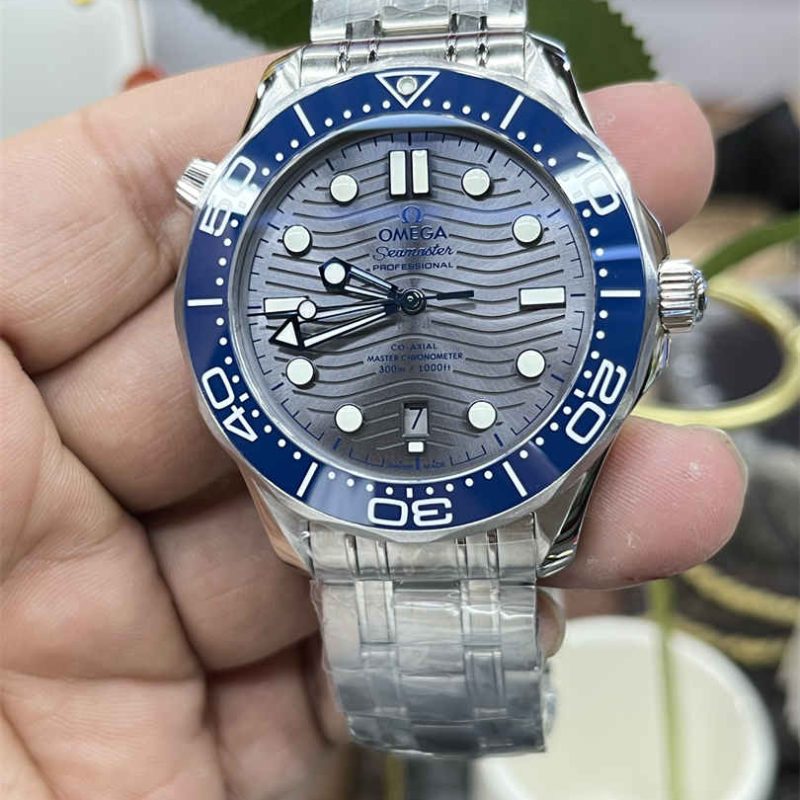 Omega Seamaster Diver 300M 42mm Grey Dial Replica – VSF 1:1 Homage